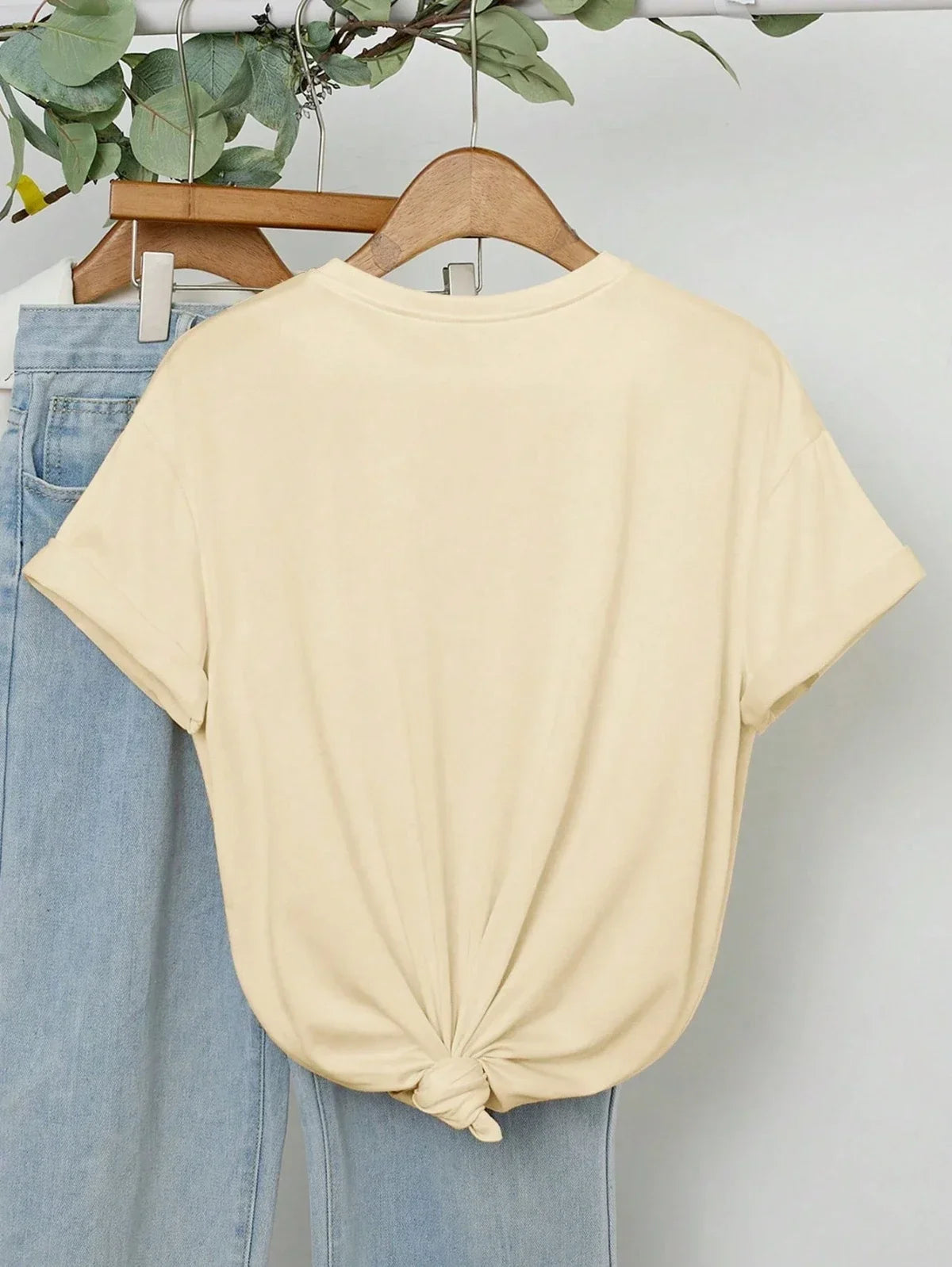 Conch Bow Graphic Tee